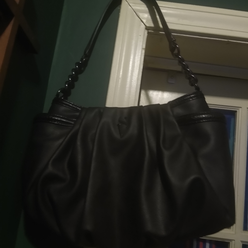 Never carried Vera Wang shoulder bag
